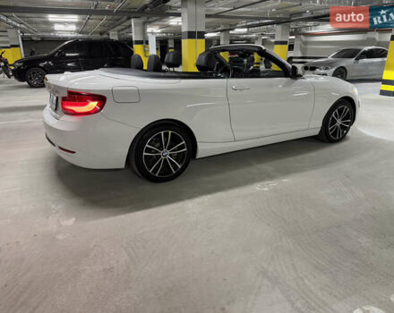 Белый БМВ 2 Серия, объемом двигателя 2 л и пробегом 55 тыс. км за 24000 $, фото 5 на Automoto.ua