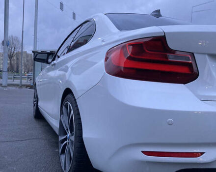 Білий БМВ 2 Серія, об'ємом двигуна 2 л та пробігом 217 тис. км за 12900 $, фото 11 на Automoto.ua