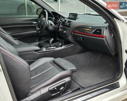 Белый БМВ 2 Серия, объемом двигателя 2 л и пробегом 194 тыс. км за 14900 $, фото 9 на Automoto.ua