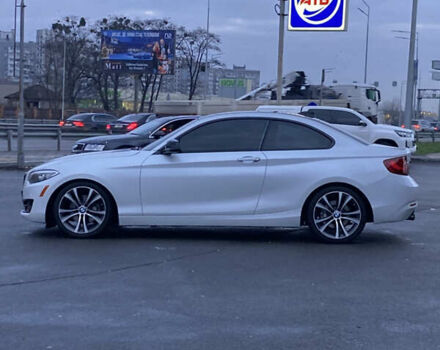Білий БМВ 2 Серія, об'ємом двигуна 2 л та пробігом 217 тис. км за 12900 $, фото 7 на Automoto.ua