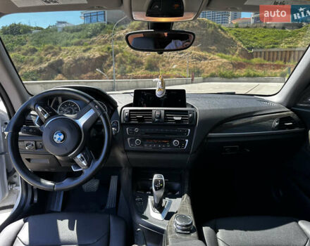 Белый БМВ 2 Серия, объемом двигателя 3 л и пробегом 119 тыс. км за 15000 $, фото 9 на Automoto.ua