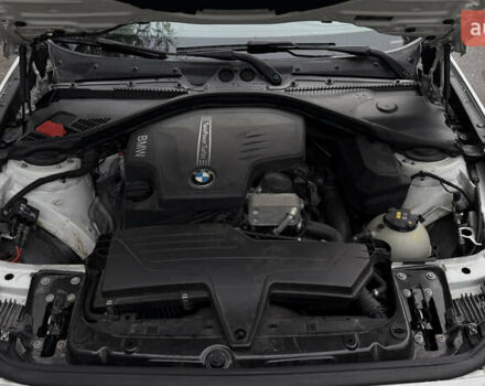 Белый БМВ 2 Серия, объемом двигателя 2 л и пробегом 133 тыс. км за 17500 $, фото 9 на Automoto.ua