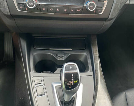 Белый БМВ 2 Серия, объемом двигателя 3 л и пробегом 119 тыс. км за 15000 $, фото 14 на Automoto.ua