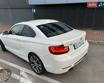 Белый БМВ 2 Серия, объемом двигателя 2 л и пробегом 104 тыс. км за 15300 $, фото 7 на Automoto.ua