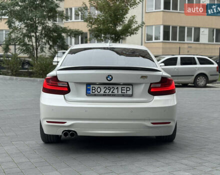 Белый БМВ 2 Серия, объемом двигателя 2 л и пробегом 117 тыс. км за 14500 $, фото 8 на Automoto.ua