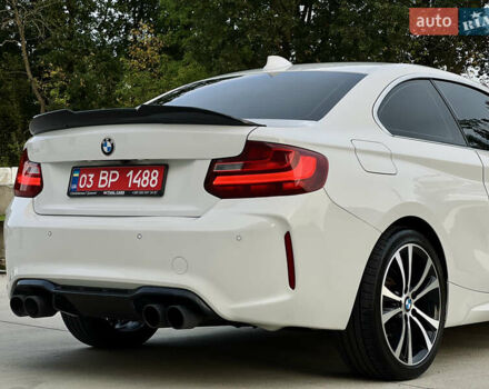 Белый БМВ 2 Серия, объемом двигателя 2 л и пробегом 111 тыс. км за 18000 $, фото 5 на Automoto.ua