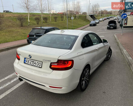 Белый БМВ 2 Серия, объемом двигателя 2 л и пробегом 104 тыс. км за 15300 $, фото 9 на Automoto.ua