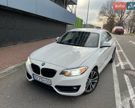 Белый БМВ 2 Серия, объемом двигателя 2 л и пробегом 104 тыс. км за 15300 $, фото 2 на Automoto.ua