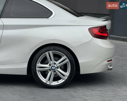 Белый БМВ 2 Серия, объемом двигателя 2 л и пробегом 117 тыс. км за 14500 $, фото 14 на Automoto.ua