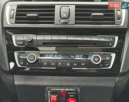 Білий БМВ 2 Серія, об'ємом двигуна 2 л та пробігом 117 тис. км за 15500 $, фото 36 на Automoto.ua