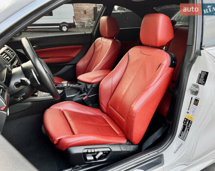 Белый БМВ 2 Серия, объемом двигателя 2 л и пробегом 111 тыс. км за 18000 $, фото 30 на Automoto.ua