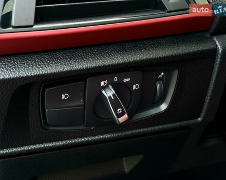 Белый БМВ 2 Серия, объемом двигателя 2 л и пробегом 111 тыс. км за 18000 $, фото 25 на Automoto.ua