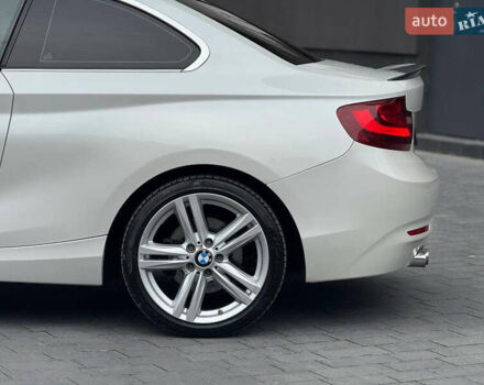 Белый БМВ 2 Серия, объемом двигателя 2 л и пробегом 120 тыс. км за 14800 $, фото 16 на Automoto.ua