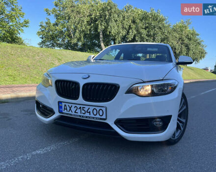 Белый БМВ 2 Серия, объемом двигателя 2 л и пробегом 104 тыс. км за 16200 $, фото 5 на Automoto.ua