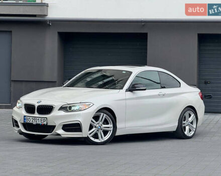 Білий БМВ 2 Серія, об'ємом двигуна 2 л та пробігом 117 тис. км за 15500 $, фото 2 на Automoto.ua