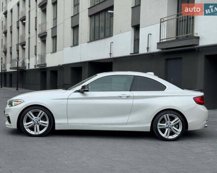 Белый БМВ 2 Серия, объемом двигателя 2 л и пробегом 120 тыс. км за 14800 $, фото 11 на Automoto.ua