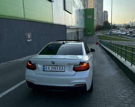 Белый БМВ 2 Серия, объемом двигателя 3 л и пробегом 76 тыс. км за 25999 $, фото 19 на Automoto.ua