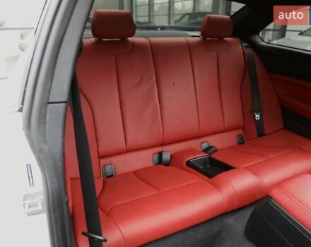 Белый БМВ 2 Серия, объемом двигателя 2 л и пробегом 116 тыс. км за 17500 $, фото 9 на Automoto.ua