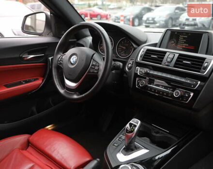 Белый БМВ 2 Серия, объемом двигателя 2 л и пробегом 116 тыс. км за 17500 $, фото 11 на Automoto.ua