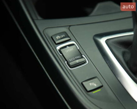 Белый БМВ 2 Серия, объемом двигателя 2 л и пробегом 116 тыс. км за 17500 $, фото 21 на Automoto.ua