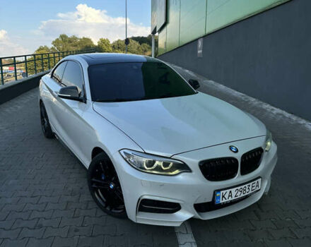 Белый БМВ 2 Серия, объемом двигателя 3 л и пробегом 76 тыс. км за 25999 $, фото 3 на Automoto.ua