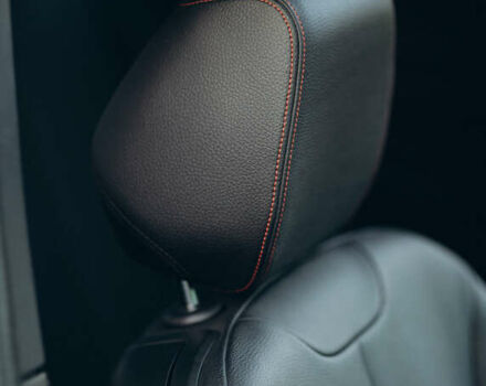 Белый БМВ 2 Серия, объемом двигателя 3 л и пробегом 160 тыс. км за 25500 $, фото 14 на Automoto.ua