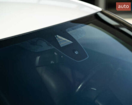 Белый БМВ 2 Серия, объемом двигателя 2 л и пробегом 41 тыс. км за 24900 $, фото 10 на Automoto.ua