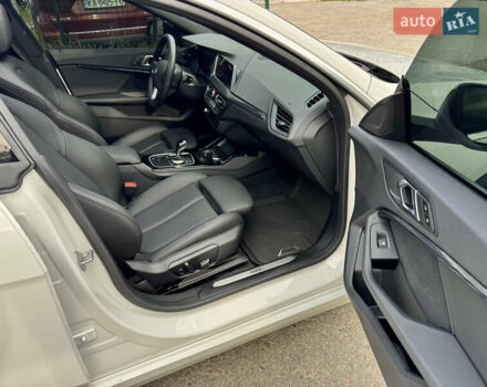 БМВ 2 Серия 2023 в Киеве на Automoto.ua Белый БМВ 2 Серия, объемом двигателя 2 л и пробегом 9 тыс. км за 36800 $, фото 54 на Automoto.ua