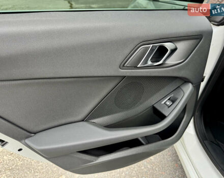 БМВ 2 Серия 2023 в Киеве на Automoto.ua Белый БМВ 2 Серия, объемом двигателя 2 л и пробегом 9 тыс. км за 36800 $, фото 33 на Automoto.ua