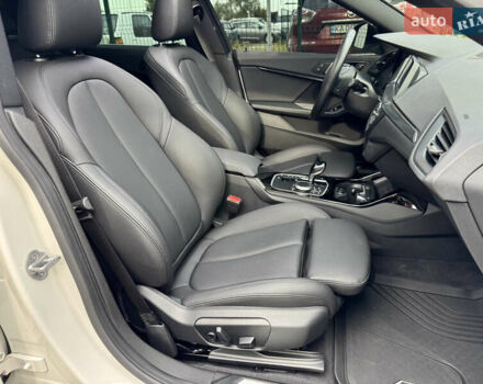 БМВ 2 Серия 2023 в Киеве на Automoto.ua Белый БМВ 2 Серия, объемом двигателя 2 л и пробегом 9 тыс. км за 36800 $, фото 55 на Automoto.ua