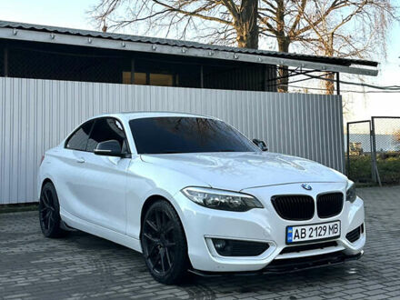 Белый БМВ 2 Серия, объемом двигателя 2 л и пробегом 125 тыс. км за 14999 $, фото 1 на Automoto.ua