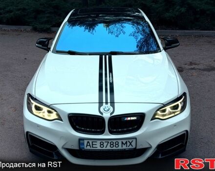 Белый БМВ 2 Серия, объемом двигателя 3 л и пробегом 200 тыс. км за 16500 $, фото 1 на Automoto.ua