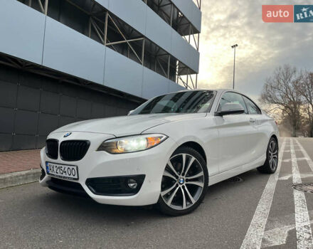 Белый БМВ 2 Серия, объемом двигателя 2 л и пробегом 104 тыс. км за 15300 $, фото 1 на Automoto.ua
