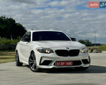 Белый БМВ 2 Серия, объемом двигателя 2 л и пробегом 111 тыс. км за 18000 $, фото 1 на Automoto.ua