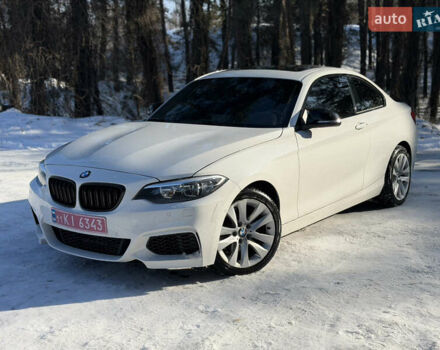 Белый БМВ 2 Серия, объемом двигателя 2 л и пробегом 83 тыс. км за 17200 $, фото 1 на Automoto.ua