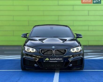 Черный БМВ 2 Серия, объемом двигателя 2.98 л и пробегом 126 тыс. км за 24999 $, фото 3 на Automoto.ua