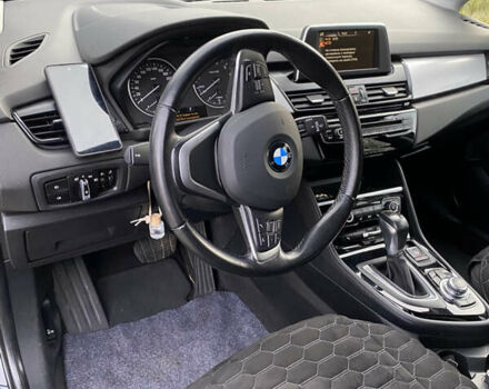Черный БМВ 2 Серия, объемом двигателя 1.5 л и пробегом 149 тыс. км за 12600 $, фото 6 на Automoto.ua