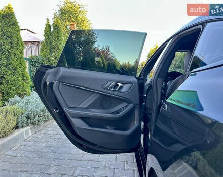 Черный БМВ 2 Серия, объемом двигателя 2 л и пробегом 33 тыс. км за 30500 $, фото 30 на Automoto.ua