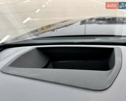 Фіолетовий БМВ 2 Серія, об'ємом двигуна 3 л та пробігом 13 тис. км за 49999 $, фото 24 на Automoto.ua