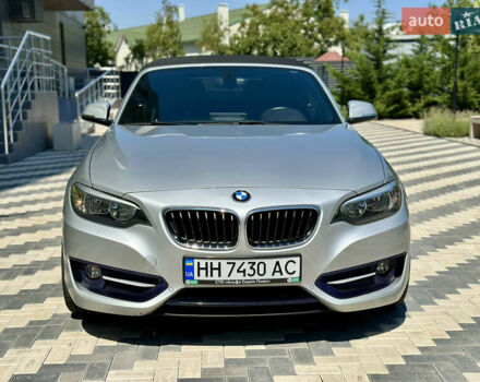 Серый БМВ 2 Серия, объемом двигателя 2 л и пробегом 82 тыс. км за 18000 $, фото 1 на Automoto.ua