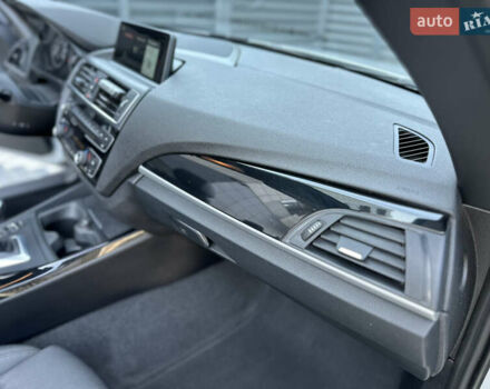 Серый БМВ 2 Серия, объемом двигателя 2 л и пробегом 82 тыс. км за 18000 $, фото 33 на Automoto.ua