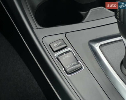 Серый БМВ 2 Серия, объемом двигателя 3 л и пробегом 93 тыс. км за 13800 $, фото 36 на Automoto.ua