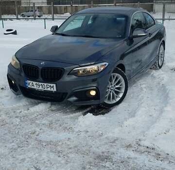 Серый БМВ 2 Серия, объемом двигателя 2 л и пробегом 112 тыс. км за 10900 $, фото 1 на Automoto.ua