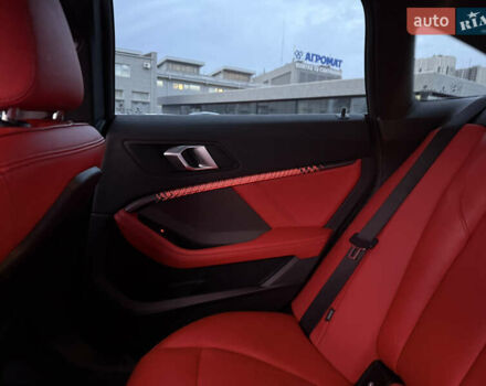 Серый БМВ 2 Серия, объемом двигателя 2 л и пробегом 32 тыс. км за 26000 $, фото 6 на Automoto.ua