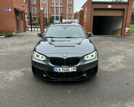 Серый БМВ 2 Серия, объемом двигателя 3 л и пробегом 125 тыс. км за 18900 $, фото 1 на Automoto.ua