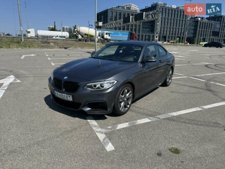 Серый БМВ 2 Серия, объемом двигателя 3 л и пробегом 199 тыс. км за 28000 $, фото 1 на Automoto.ua