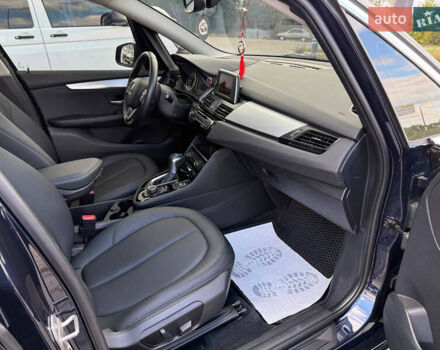 БМВ 2 Серия 2016 в Житомире на Automoto.ua Синий БМВ 2 Серия, объемом двигателя 2 л и пробегом 43 тыс. км за 16999 $, фото 9 на Automoto.ua