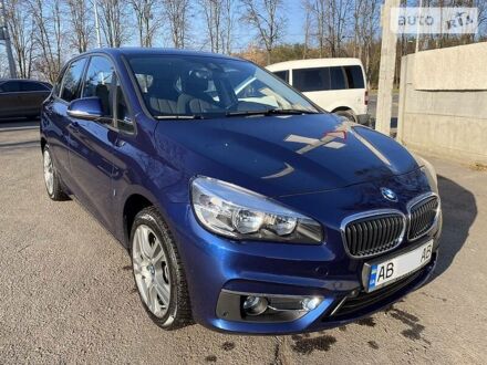 Синий БМВ 225, объемом двигателя 1.5 л и пробегом 39 тыс. км за 25800 $, фото 1 на Automoto.ua