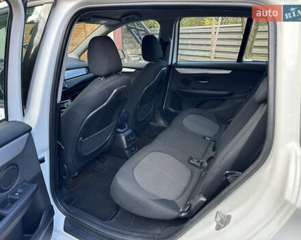 Белый БМВ 2 Series Active Tourer, объемом двигателя 2 л и пробегом 259 тыс. км за 12999 $, фото 20 на Automoto.ua