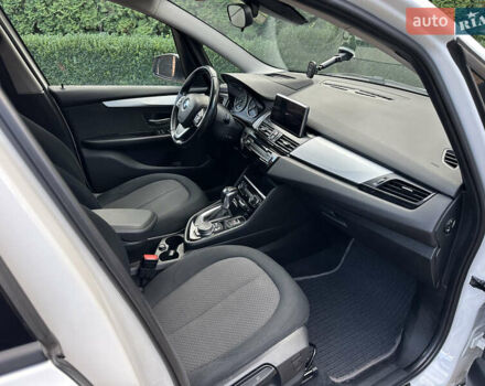Белый БМВ 2 Series Active Tourer, объемом двигателя 2 л и пробегом 259 тыс. км за 12999 $, фото 11 на Automoto.ua